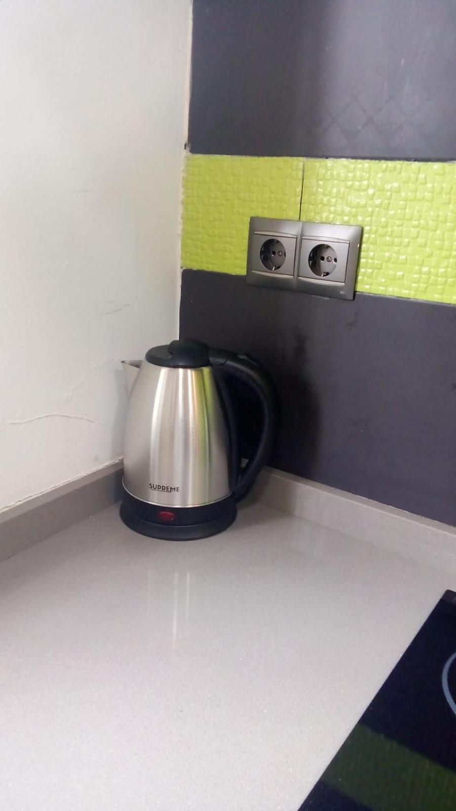 Fantastic Estudio Cerca Del Carrefour Rosaleda Appartement