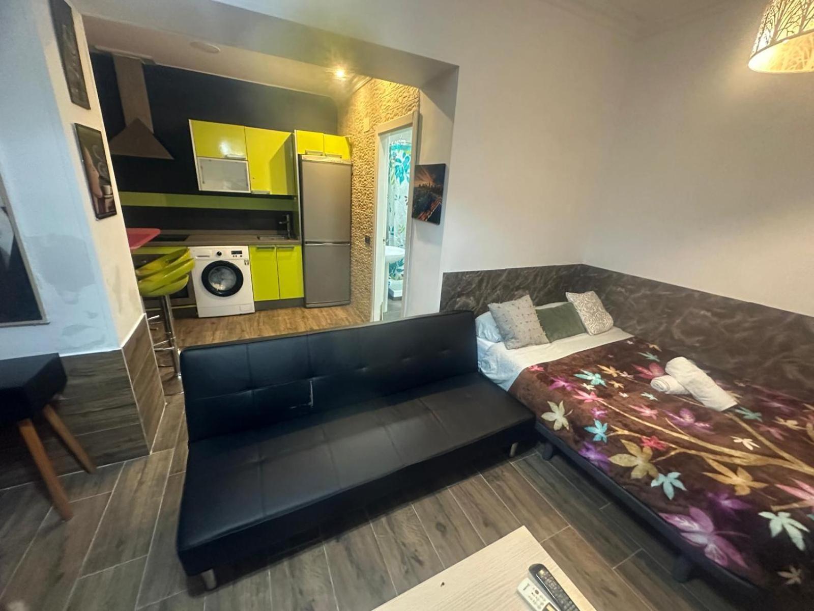 Fantastic Estudio Cerca Del Carrefour Rosaleda *